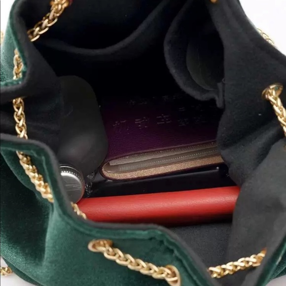 Green velvet bucket bag gold pearl 400428 - Picture 2 of 3